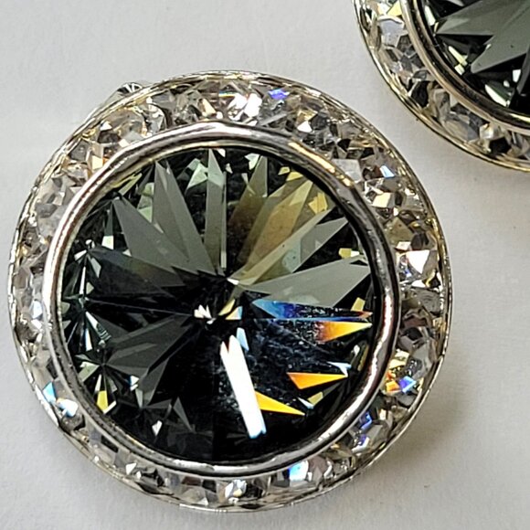 Grey Clip On Earrings, 22mm Grey ClipOns Earrings - Picture 3 of 4